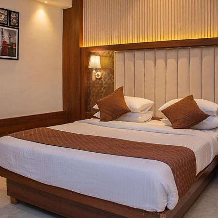 Hotel Czar Inn - Vashi نافي مومباي المظهر الخارجي الصورة