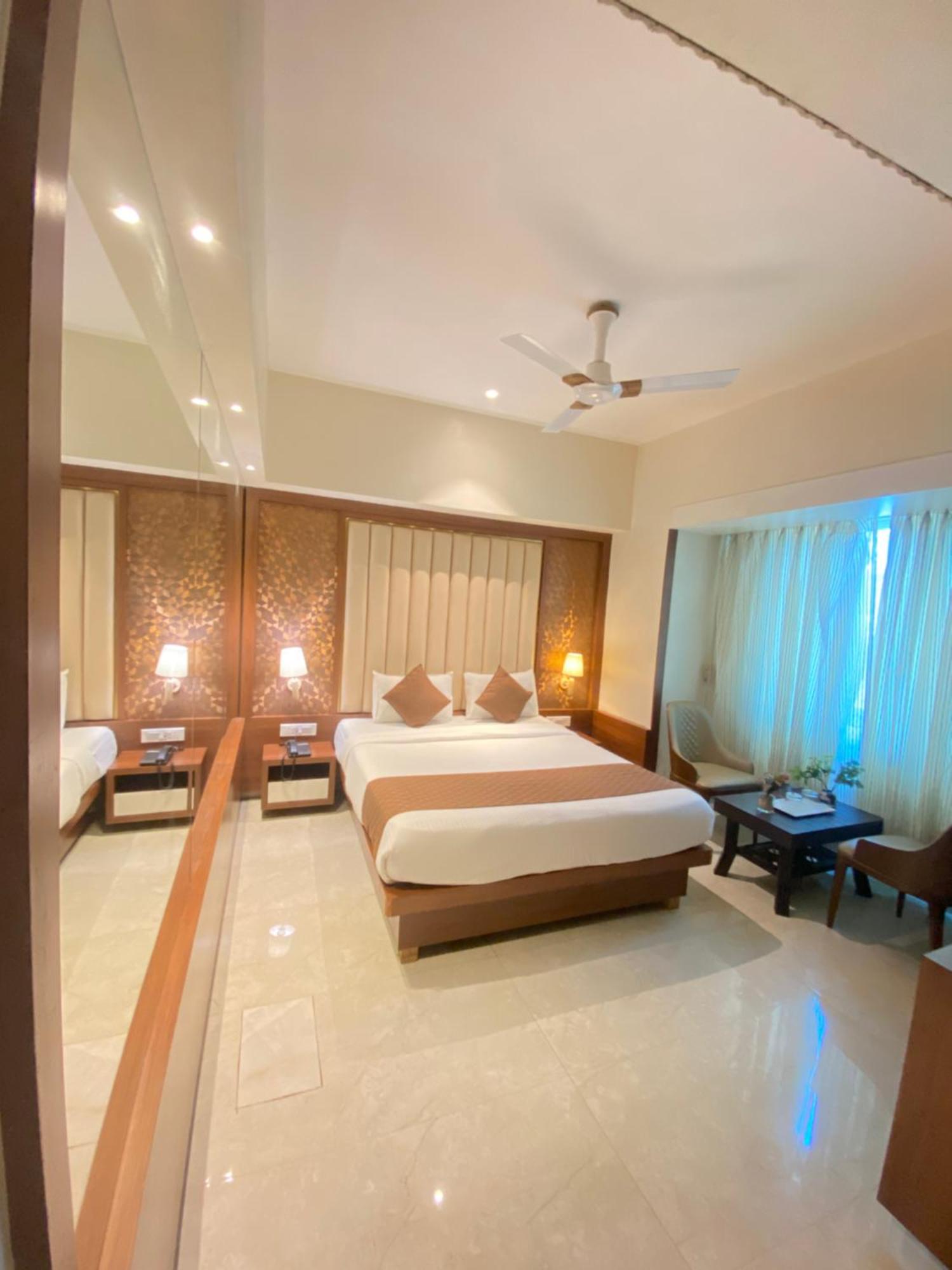 Hotel Czar Inn - Vashi نافي مومباي المظهر الخارجي الصورة