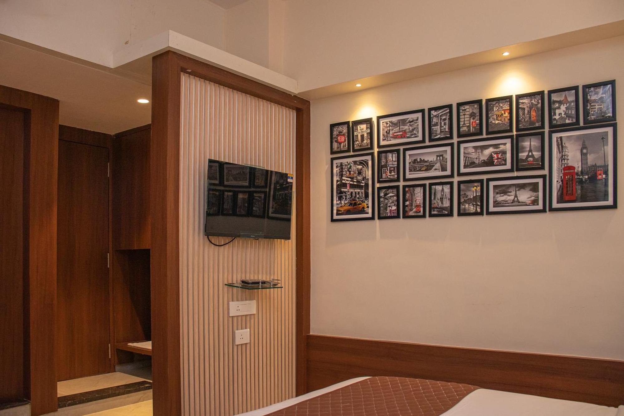 Hotel Czar Inn - Vashi نافي مومباي المظهر الخارجي الصورة